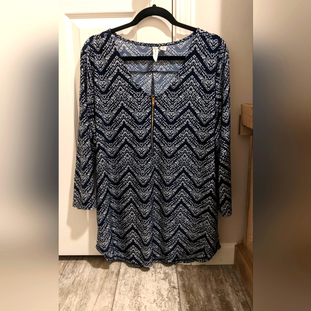 Women's long sleeve